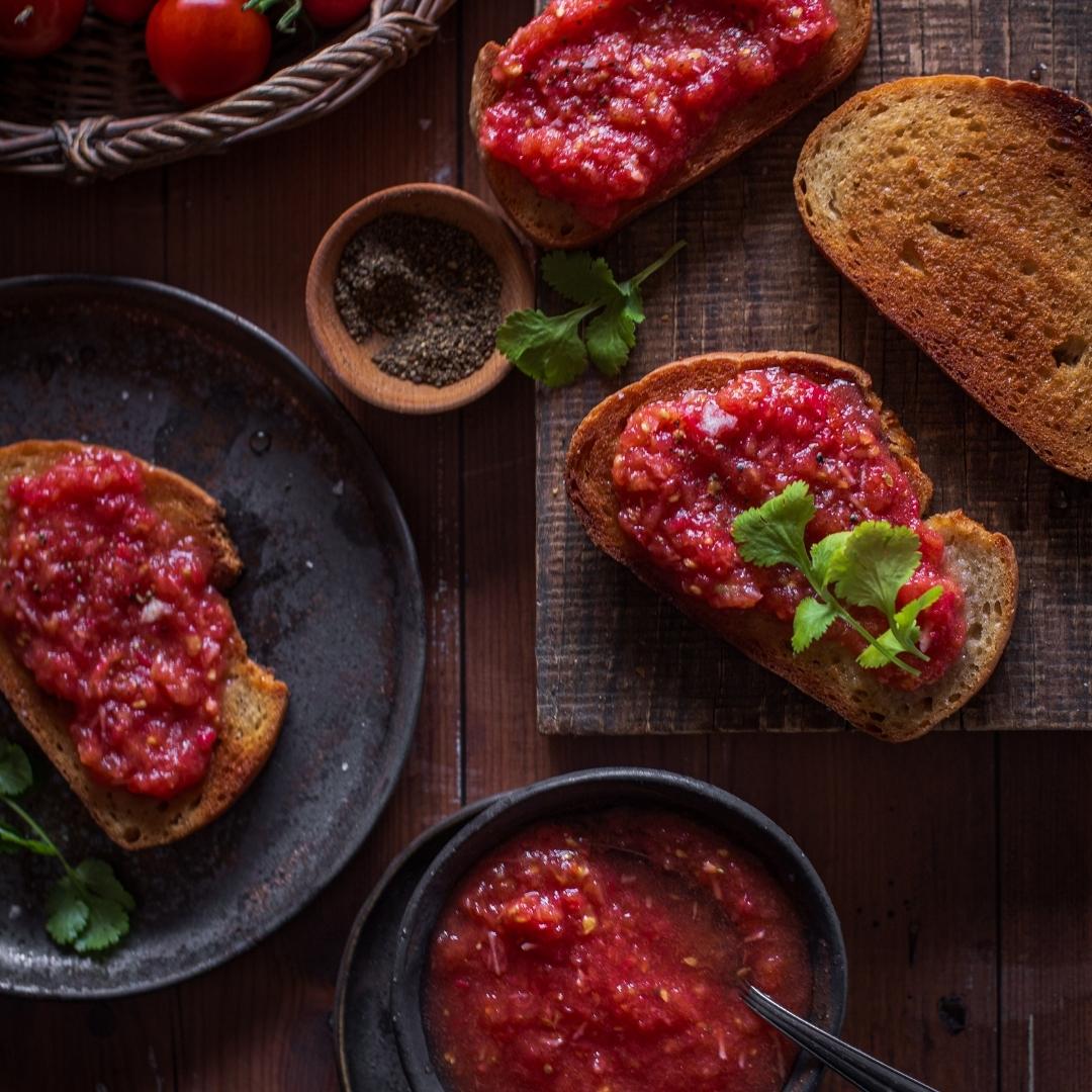 Pan Con Tomate