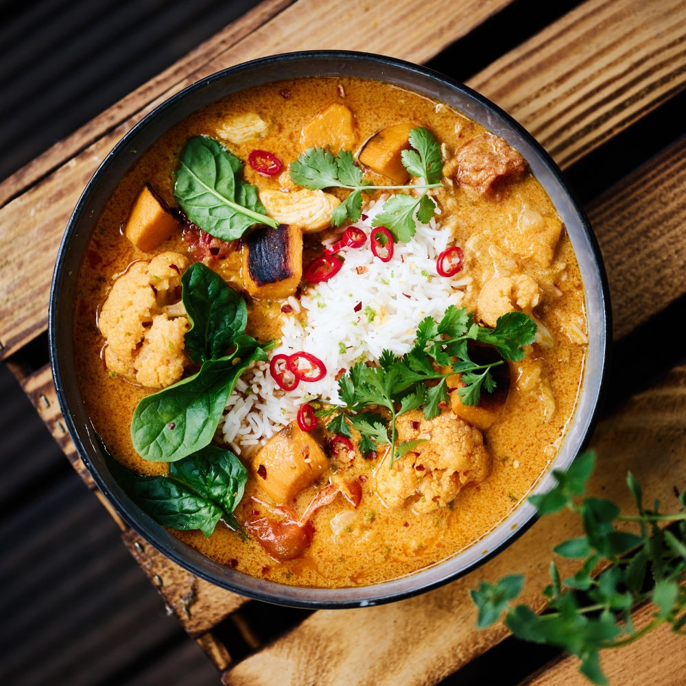 Thaise curry met courgette, sperzieboontjes, ananas, kipfilet en zilvervliesrijst