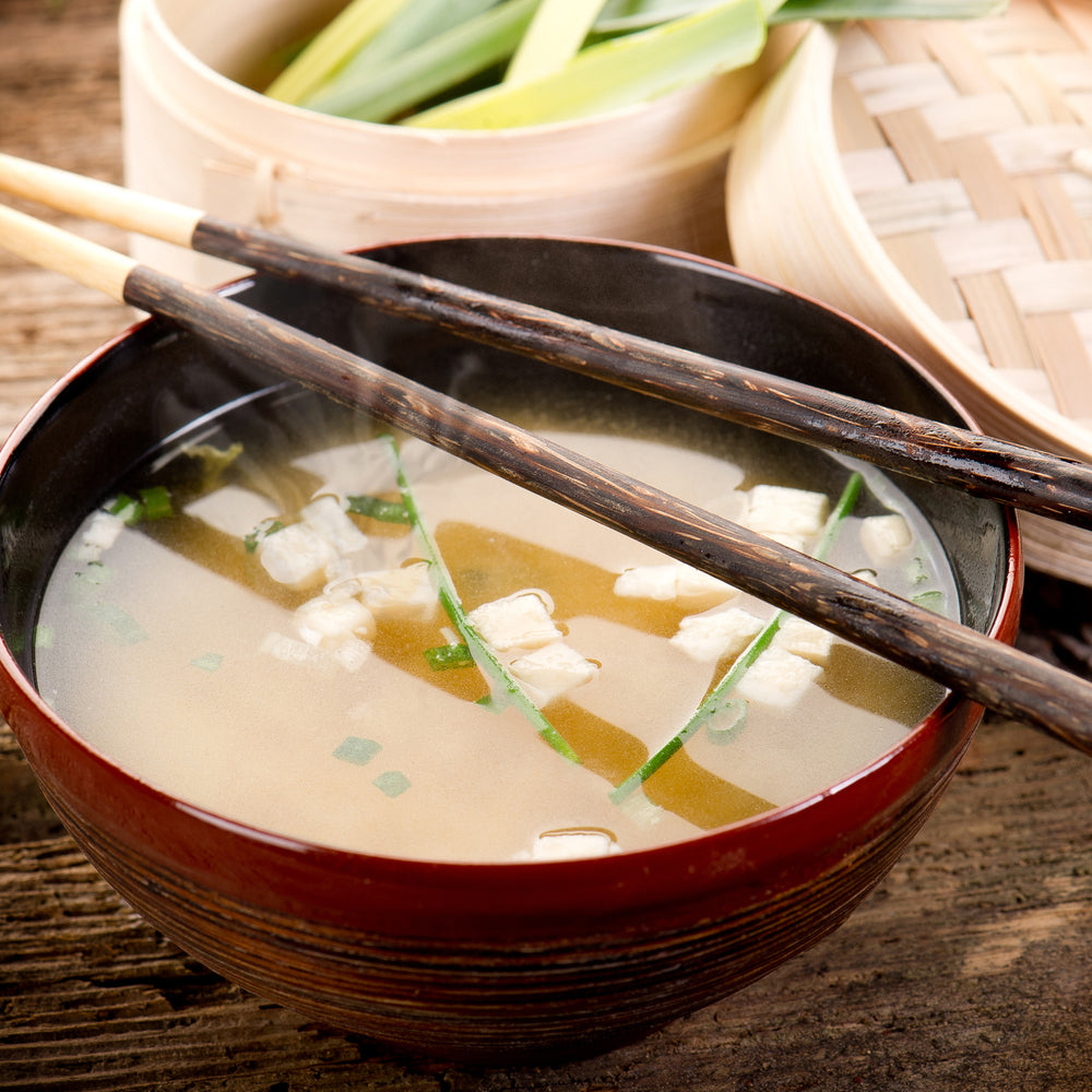 Maaltijdsoep met groenten en tofu